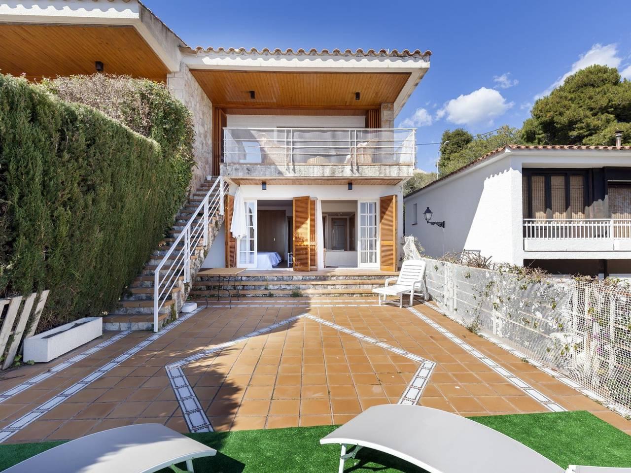 Vakantiehuis met terras in Mar Menuda, Tossa de Mar, Spanje voor 7 personen foto 24