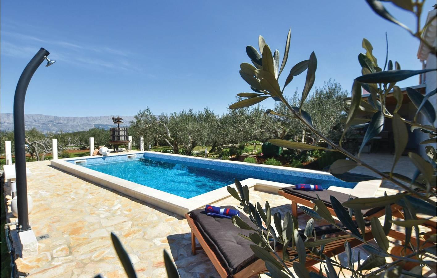 Vakantiehuis in Brac foto 5