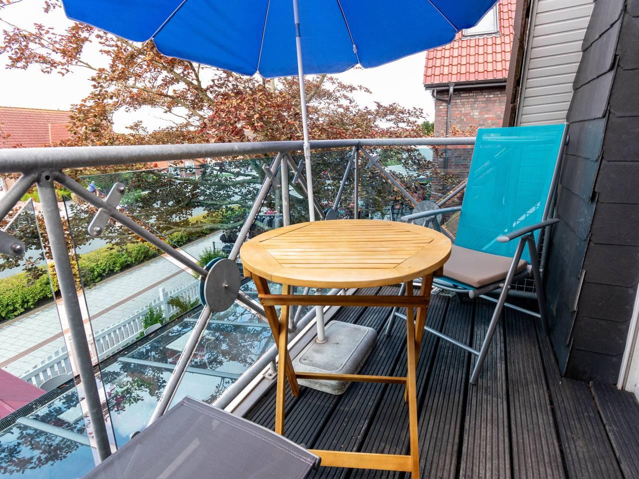 Vakantieappartement met binnenzwembad en zwembad in Strand Norddeich, Norddeich, Duitsland voor 3 personen foto 3
