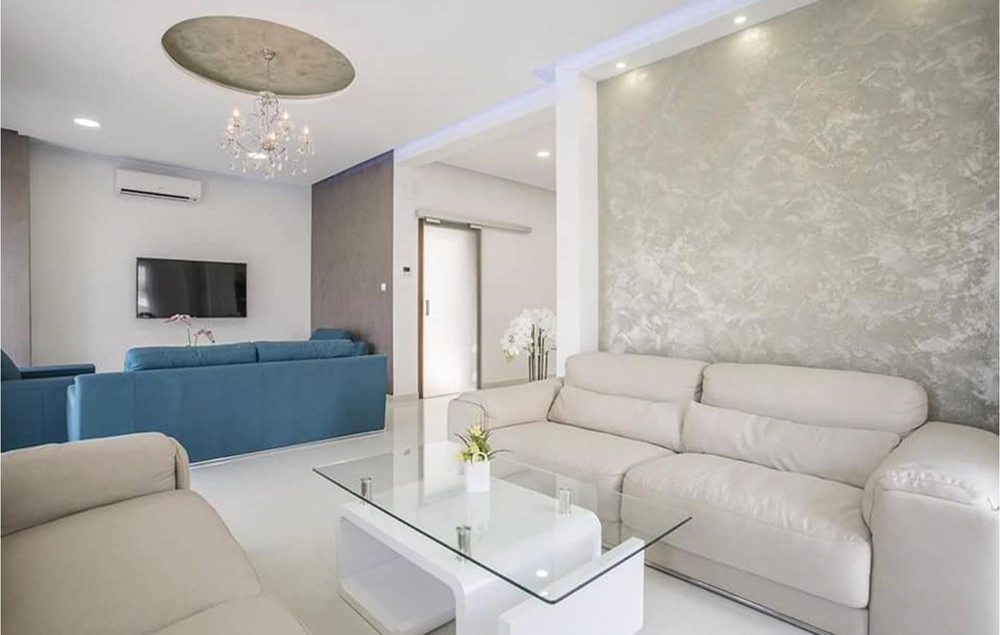 Charmant appartement met 1 slaapkamer, terras en verwarmd zwembad in Stobreč, Split-Dalmatië, Kroatië voor 15 personen foto 19