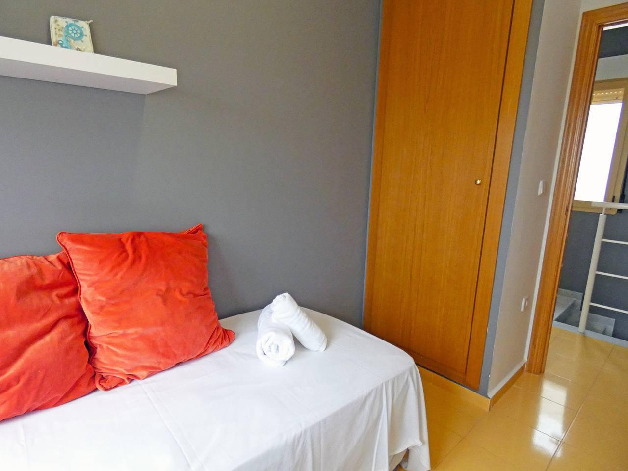 Vakantieappartement met zwembad en ligging bij zee in Oliva, Costa de Valencia, Spanje voor 6 personen foto 20