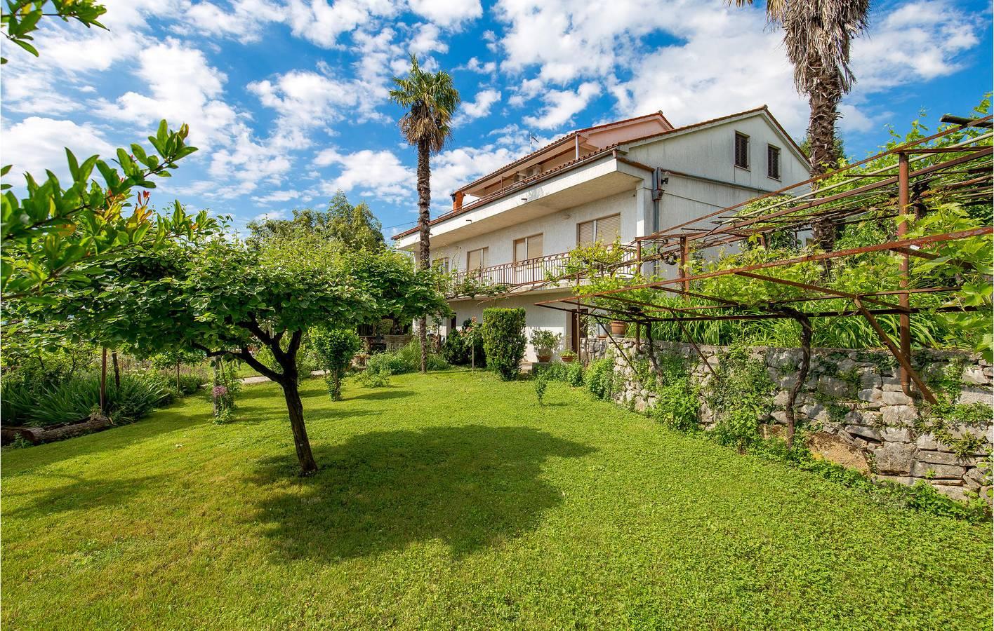 Vakantieappartement in Ika