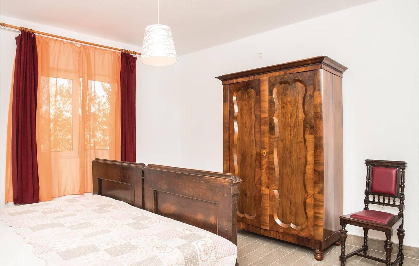 Charmant appartement van 135 m² met zwembad, terras en wifi nabij de rivier in Šibenik-Knin, Kroatië voor 10 personen foto 24