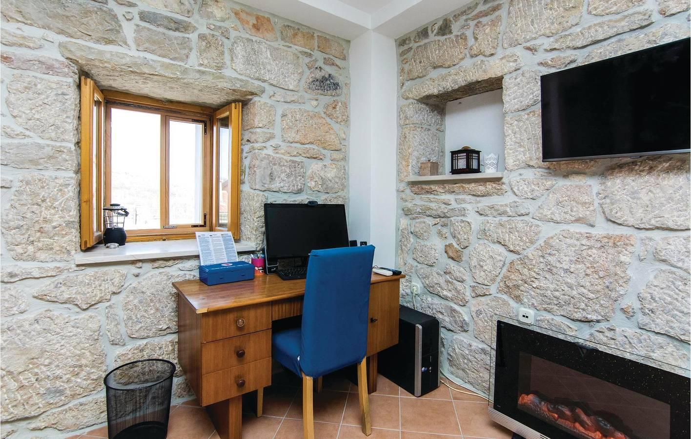 Charmant appartement met 2 slaapkamers, zwembad, terras en wifi in Obrovac, Zadar, Kroatië voor 6 personen foto 22