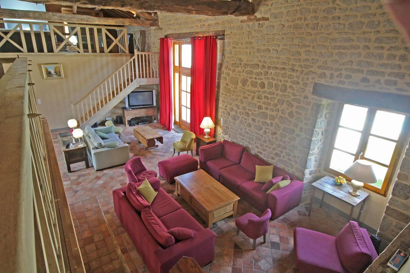 Gîte de Chabanne in Saint-Sylvestre, Frankrijk voor 14 personen foto 21