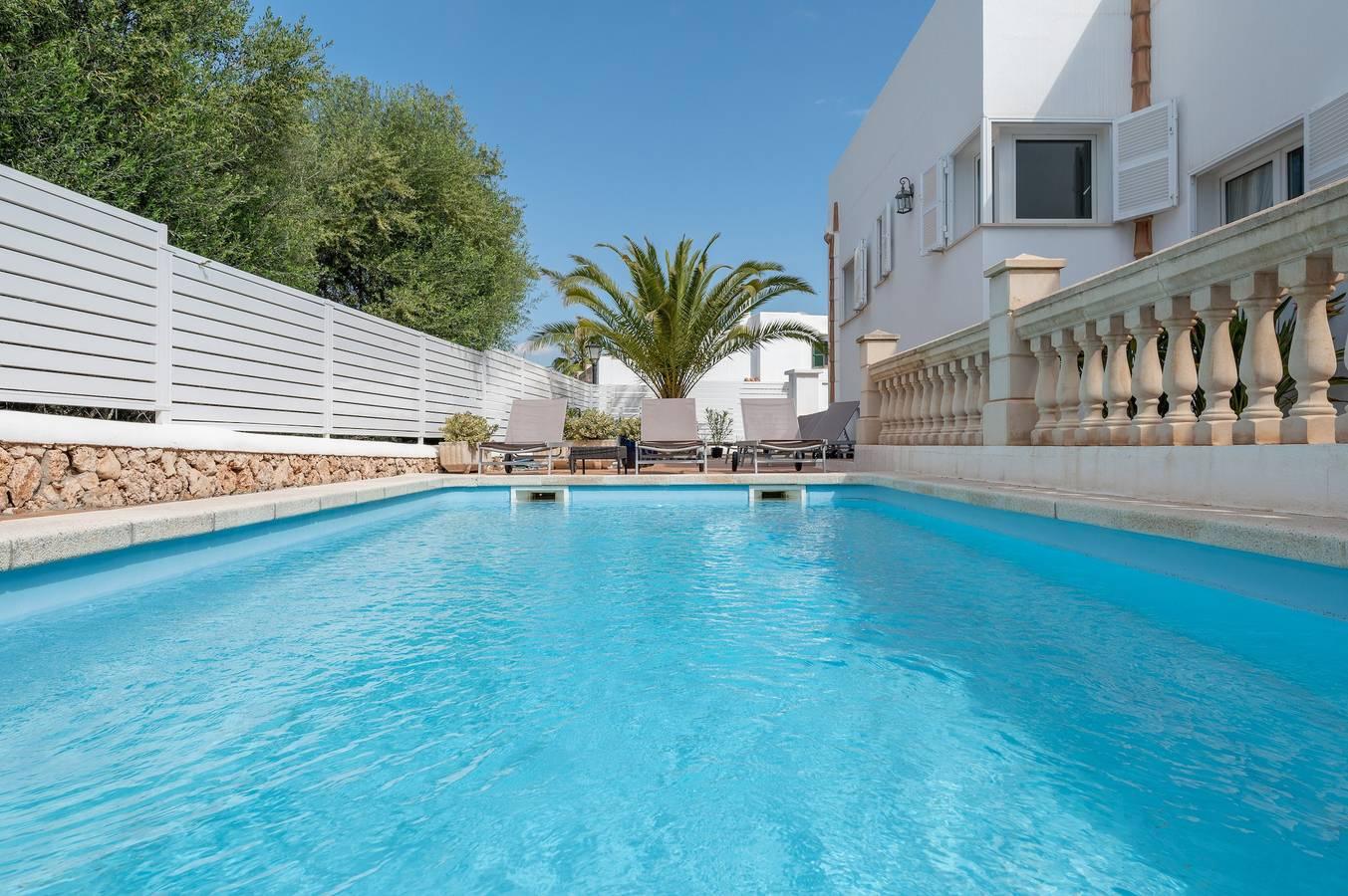 Villa "Luca" met zwembad, tuin, terras, airco & wifi in Cala d'Or, Santanyí, Spanje voor 6 personen foto 25