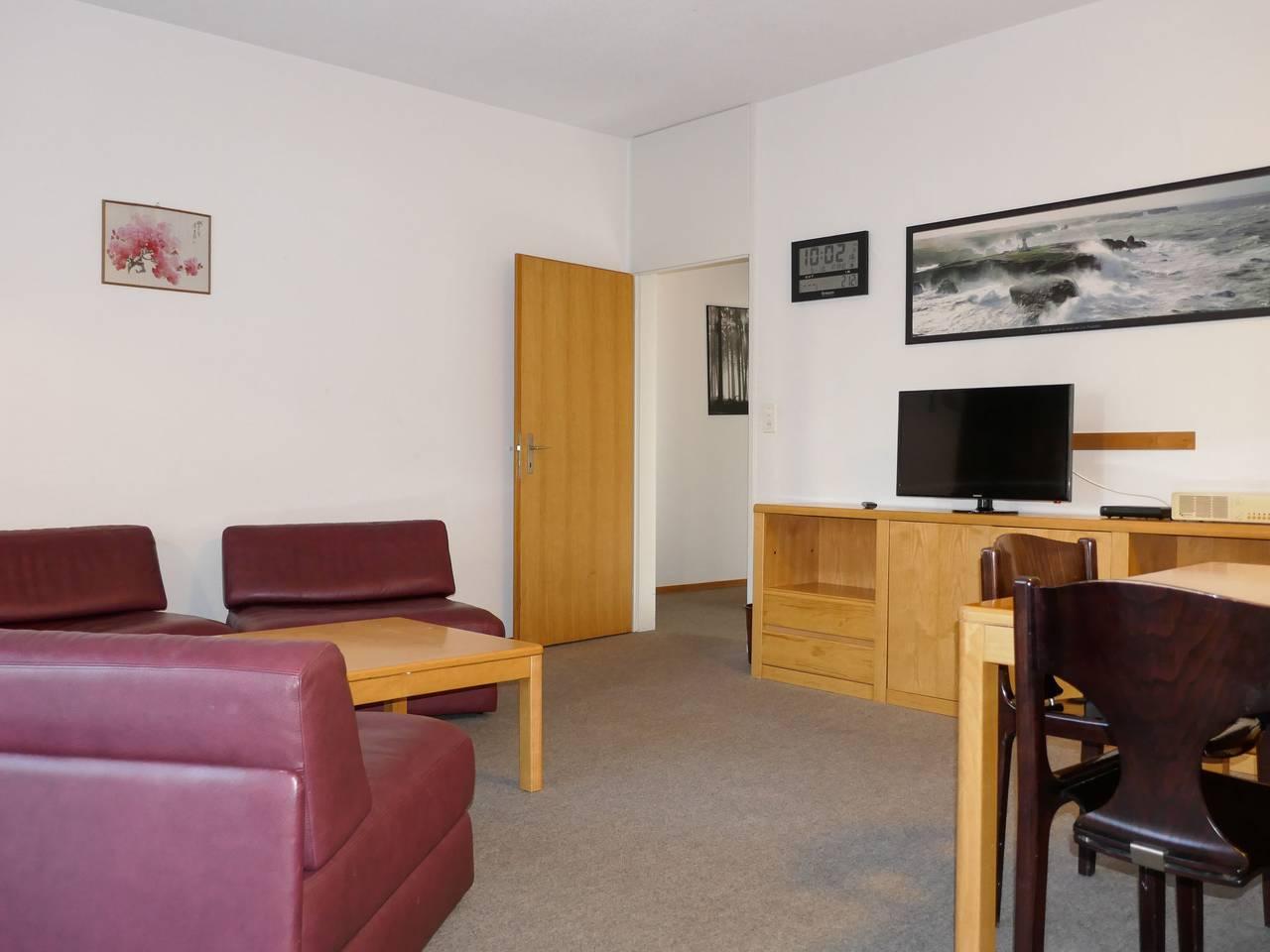 Allod Park Haus C met 2 slaapkamers en binnenzwembad in Davos Platz 1, Davos, Zwitserland voor 5 personen foto 7