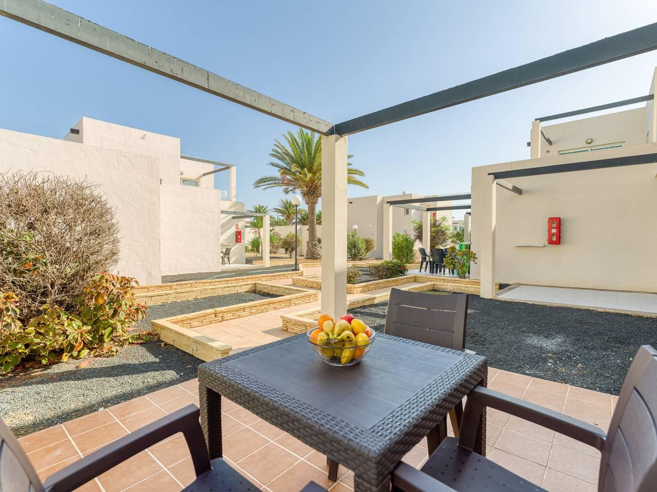 Vakantieappartement met zwembad en airconditioning in Corralejo, La Oliva, Spanje voor 3 personen foto 22