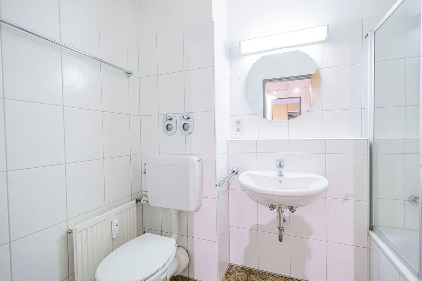 Vakantieappartement met terras en 1 slaapkamer in Immenstaad am Bodensee, Duitsland voor 4 personen foto 21