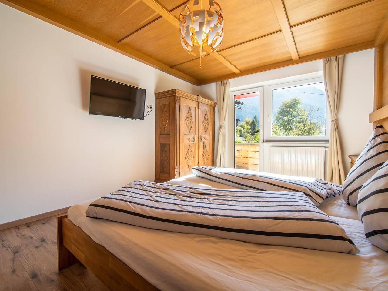Rustig gelegen vakantiehuis met veel privacy in Mayrhofen, Zillertaler Alpen, Oostenrijk voor 10 personen foto 23
