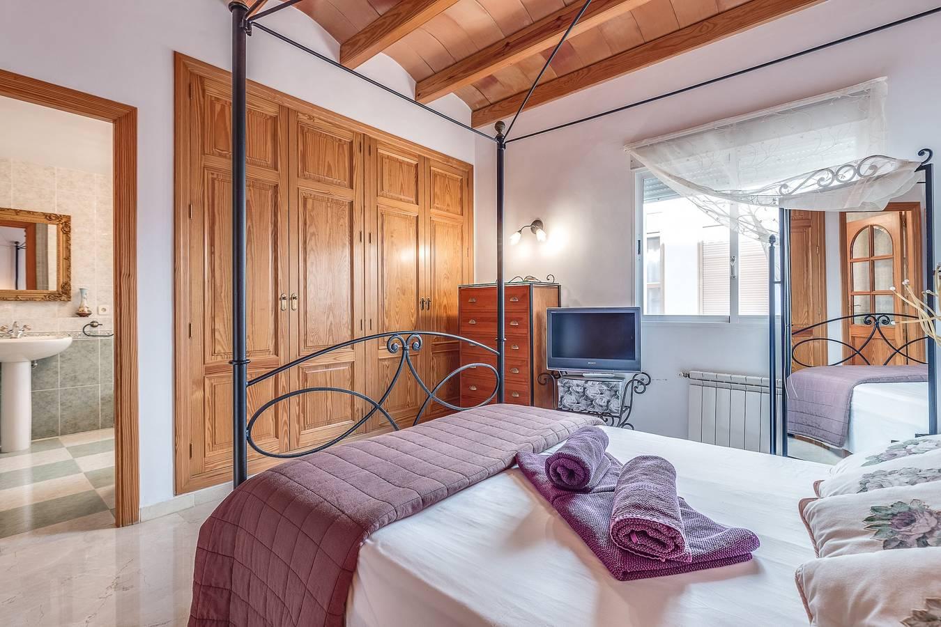 Villa met balkon in Playa de Alcúdia, Alcúdia, Spanje voor 8 personen foto 19