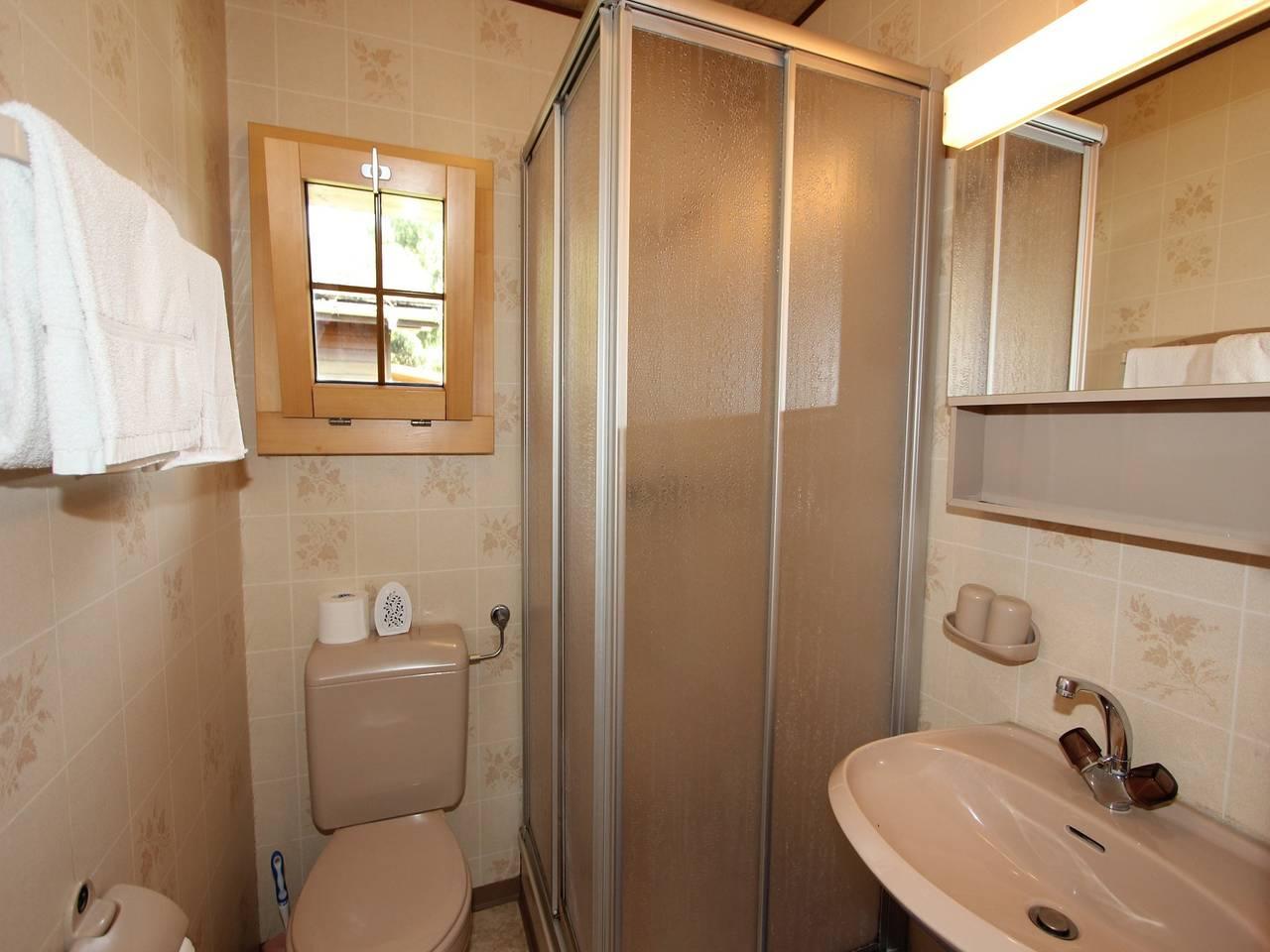 Chalet in Wallis bij Skilift & Saasdal in Saas-Balen, Walliser Alpen, Zwitserland voor 4 personen foto 21