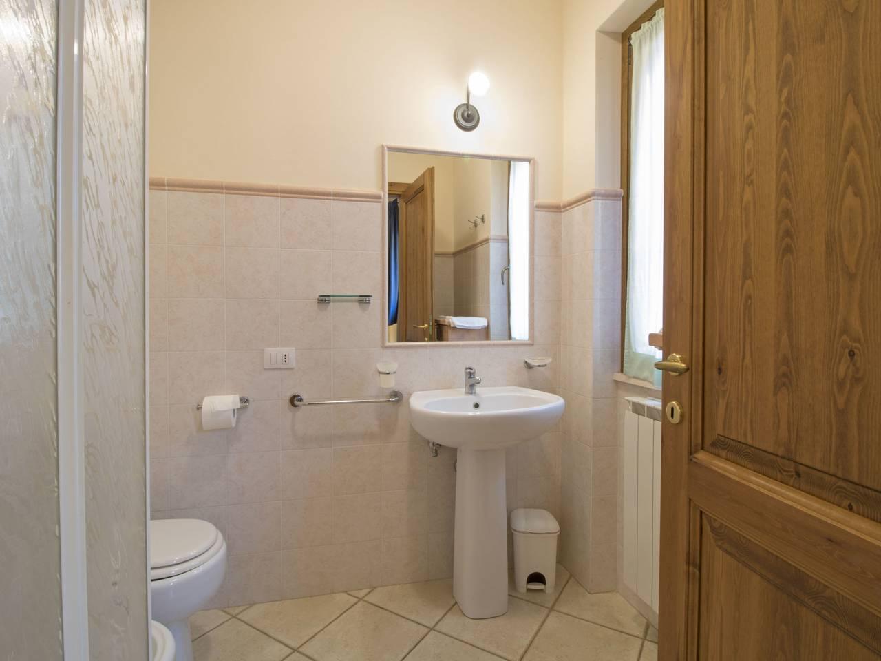 Vakantieappartement met hottub en zwembad in Sorano, Provincie Grosseto, Italië voor 4 personen foto 16