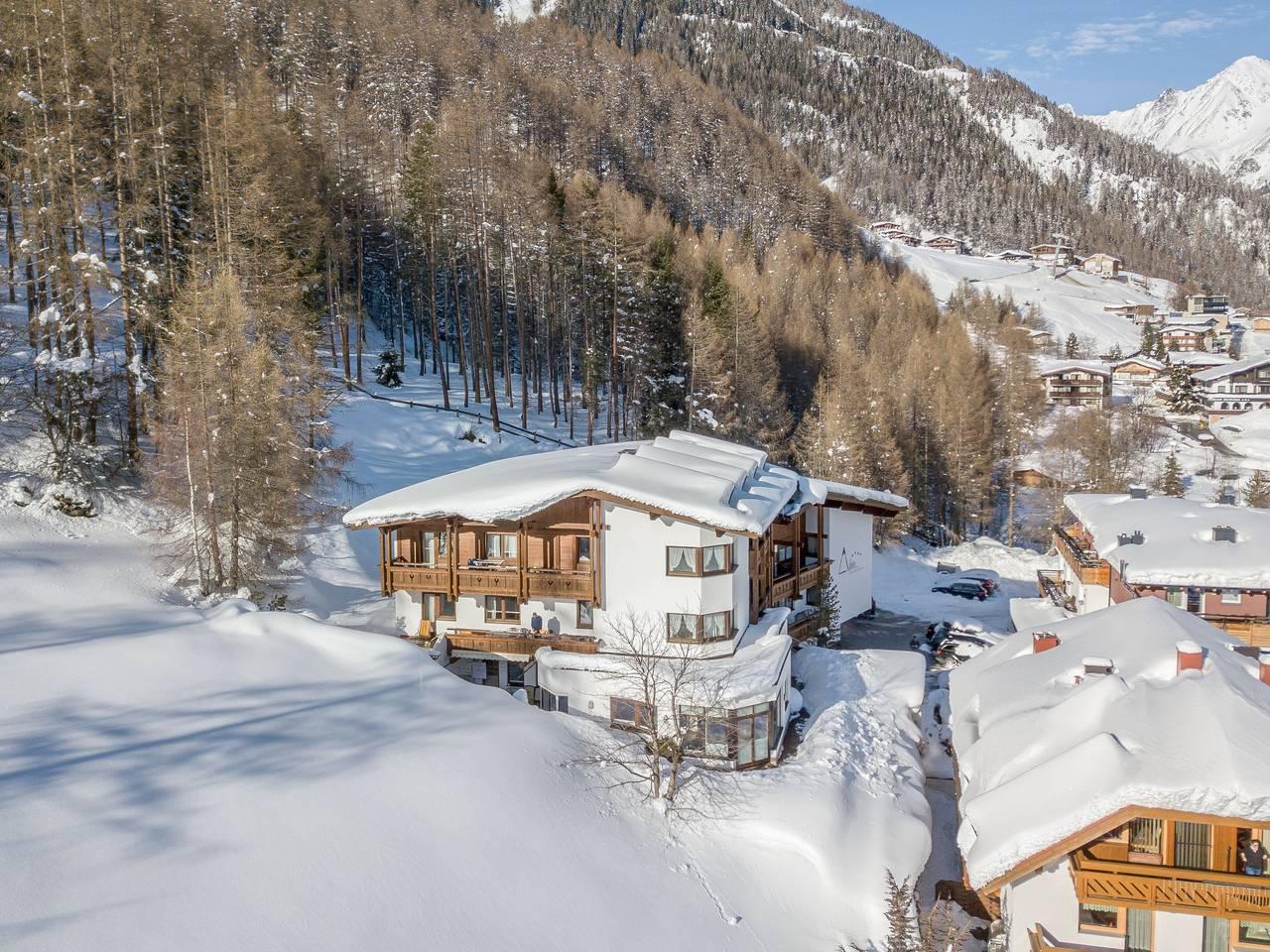 Vakantieappartement met sauna en 5 slaapkamers en balkon in Sölden, Ötztal, Oostenrijk voor 11 personen foto 21