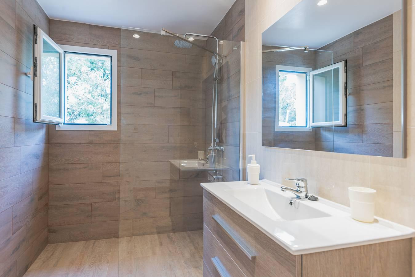 Villa Bahía de Palma in Cala Vinyes, Calvià, Spanje voor 12 personen foto 20