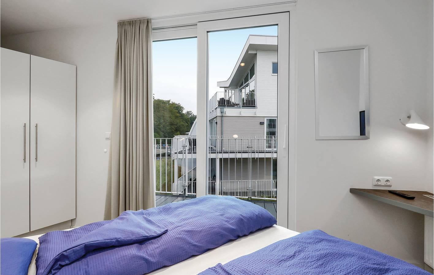 Vakantieappartement met zwembad en ligging bij een meer in Priwall, Lübeck, Duitsland voor 6 personen foto 21