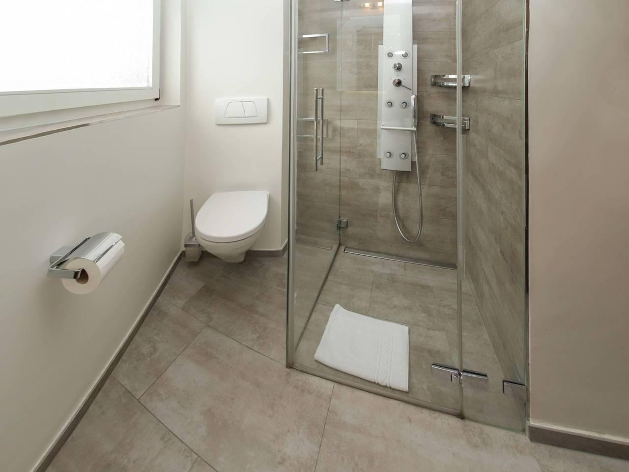Vakantieappartement met 101 m², 3 slaapkamers en 2 badkamers in Zermatt, Walliser Alpen, Zwitserland voor 6 personen foto 20