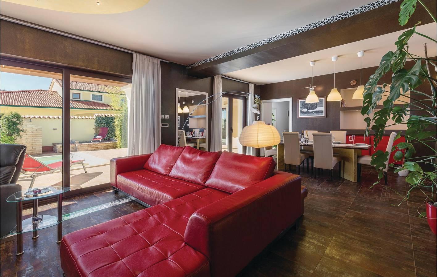 Ruim appartement met 2 slaapkamers, zwembad en terras, vlak in Vodnjan, Grad Vodnjan, Kroatië voor 10 personen foto 21