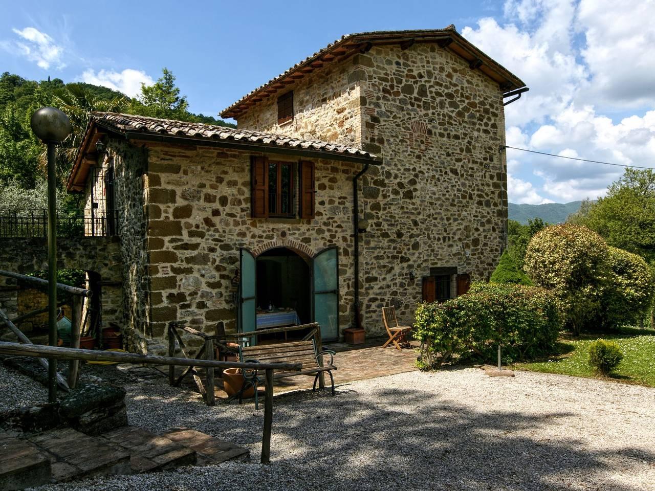 Landhuis bij Lisciano Niccone en Trasimeno in Lisciano Niccone, Valtiberina, Italië voor 3 personen foto 21