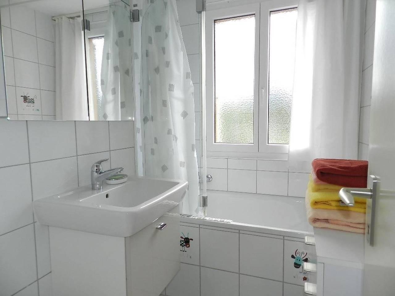 La Sarine 124 in Gstaad, Saanen, Zwitserland voor 4 personen foto 22