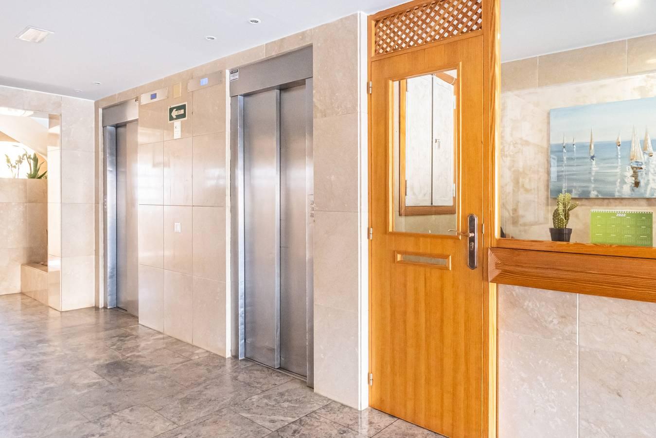 Vakantieappartement met zeezicht en zwembad in Benidorm, Costa Blanca, Spanje voor 4 personen foto 22