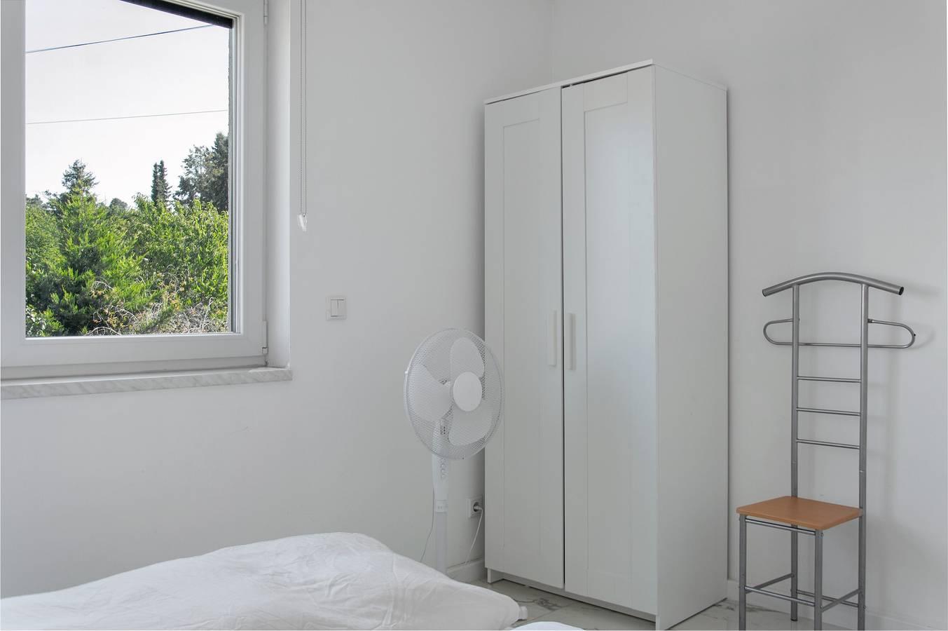Luxe nieuwbouwvilla met tuin, terras, airconditioning en wifi in Oberasbach, Franken, Duitsland voor 10 personen foto 19