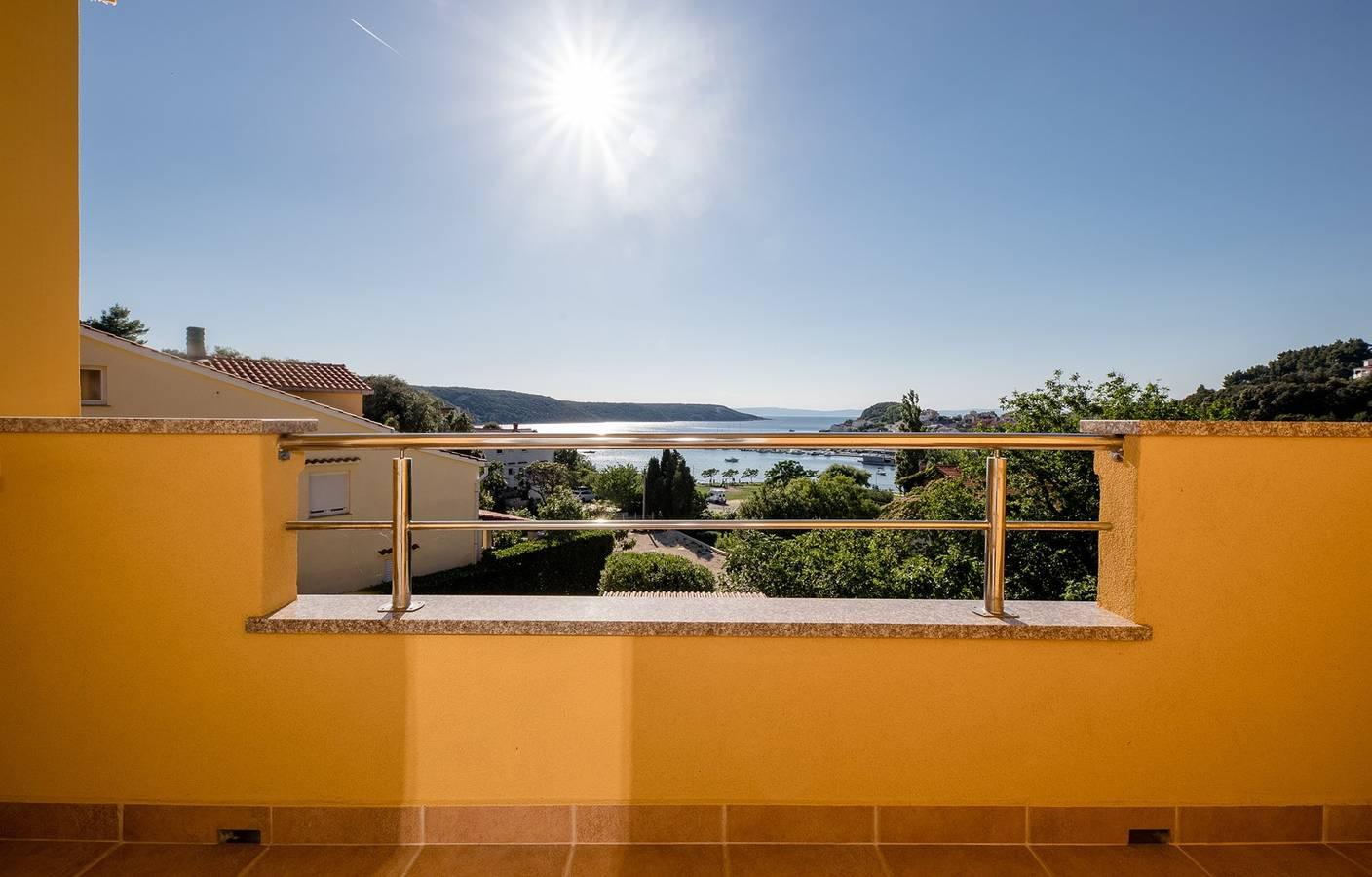 Vakantieappartement in Rab, Kroatië voor 6 personen foto 3