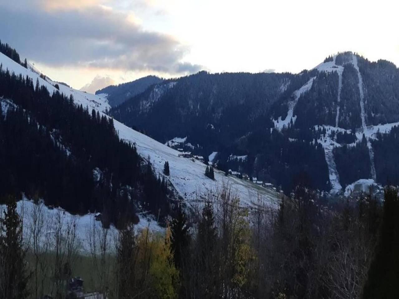 Modern Alpenappartement in La Clusaz, Frankrijk voor 6 personen foto 24