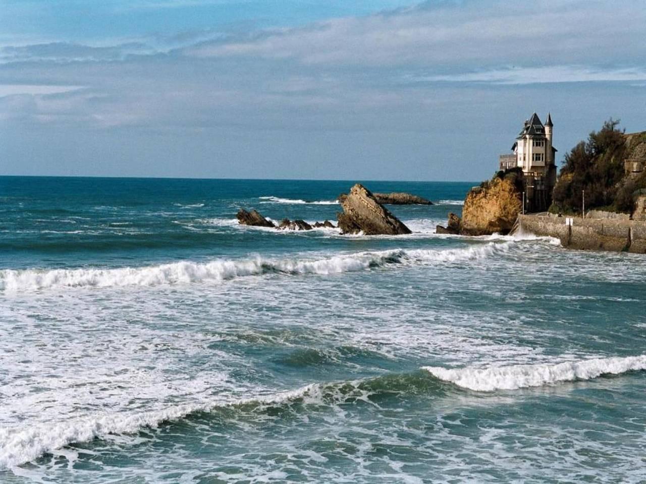 Villa in Baskische stijl met tuin in Biarritz, Frankrijk voor 8 personen foto 24