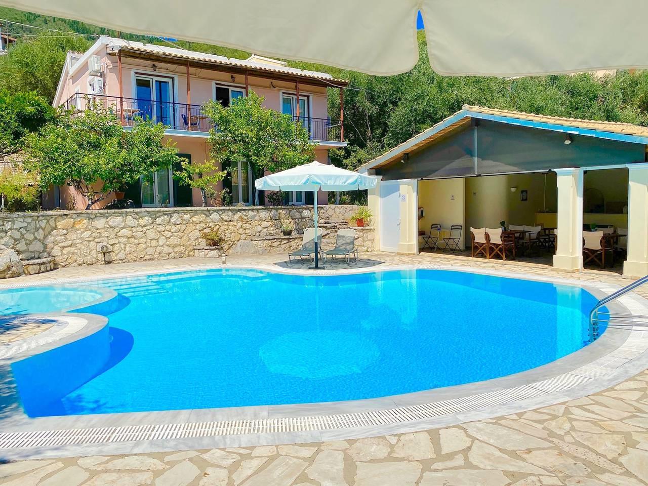 Vakantiehuis in Corfu, Griekenland voor 14 personen foto 2