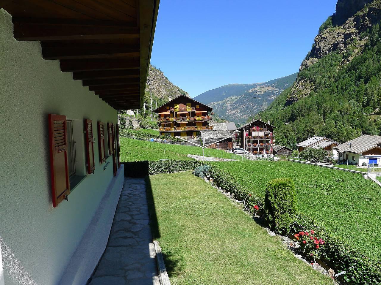 Vakantieappartement in Embd, Zwitserland voor 4 personen foto 6