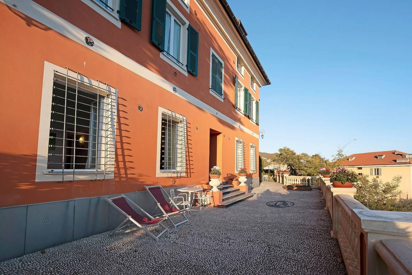 Vakantieappartement met zeezicht en hond toegestaan in Varazze (City), Varazze, Italië voor 6 personen foto 24
