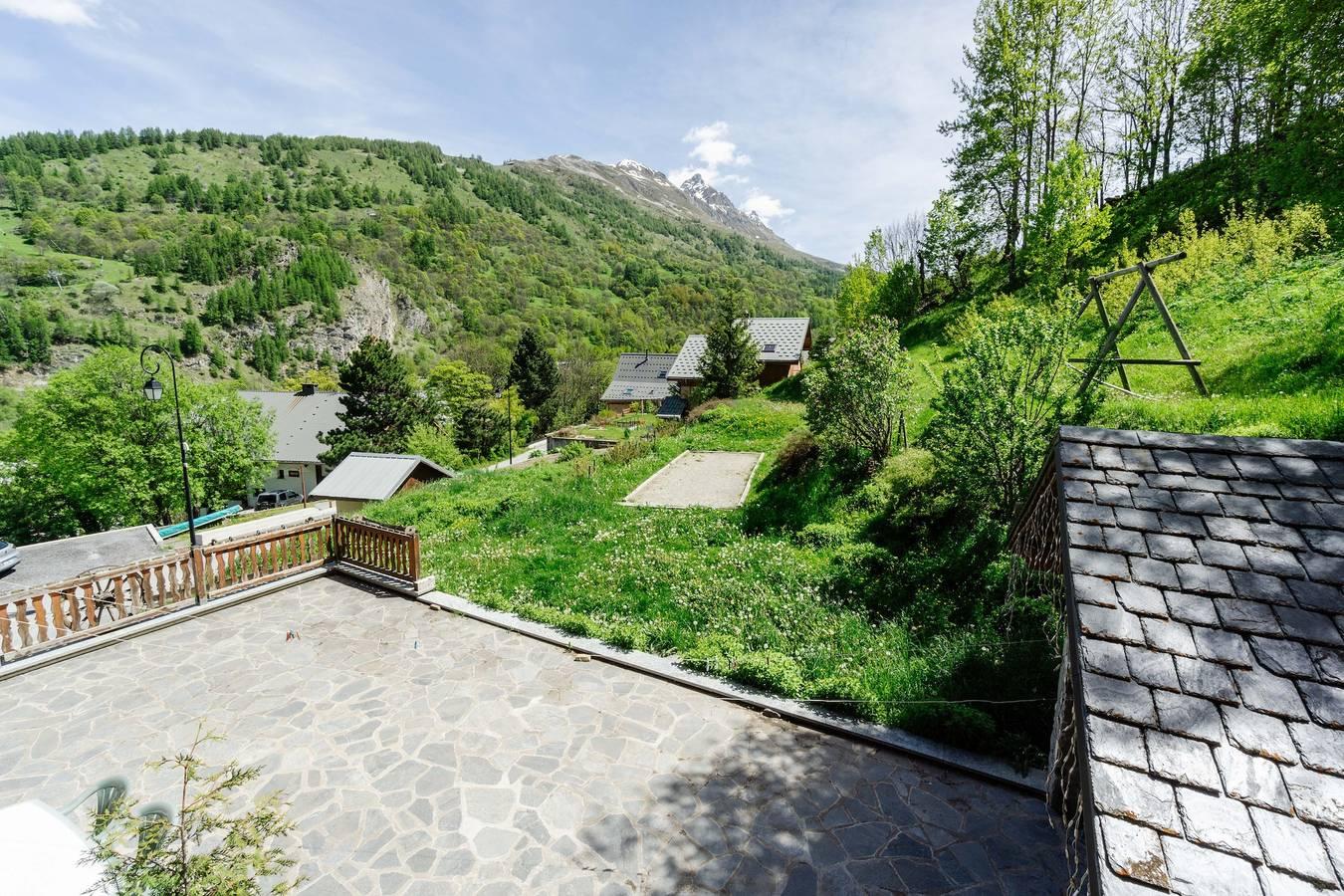 Appartement 'Anémone' met Uitzicht op de Bergen, Gedeeld Terras en Wi-Fi in Valloire, Frankrijk voor 6 personen foto 23