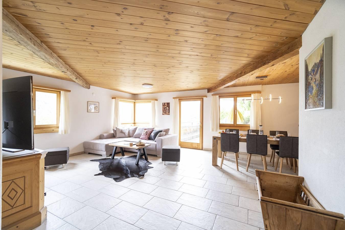 Vakantieappartement in Sent foto 4