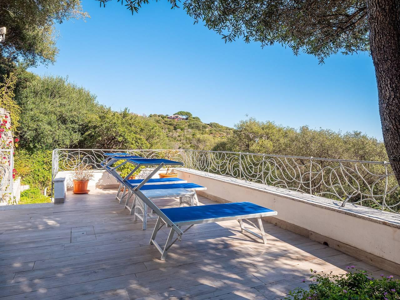 Appartement 'Bella Vista Marinella 2' met zeezicht, terras, airco in Porto Rotondo, Olbia, Italië voor 4 personen foto 23