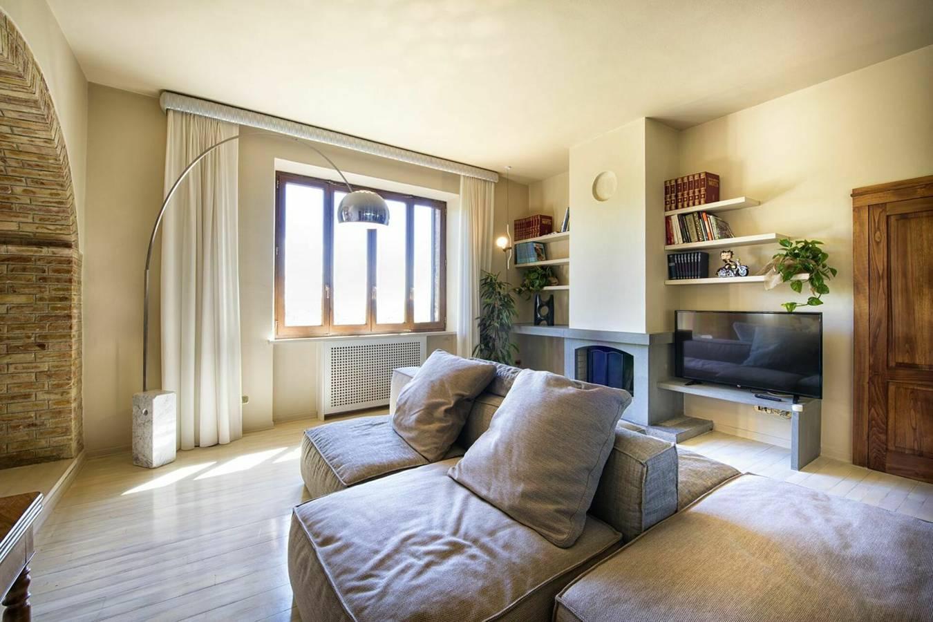 Villa Piazza Della Fortezza in Montalcino, Val d'Orcia, Italië voor 6 personen foto 19