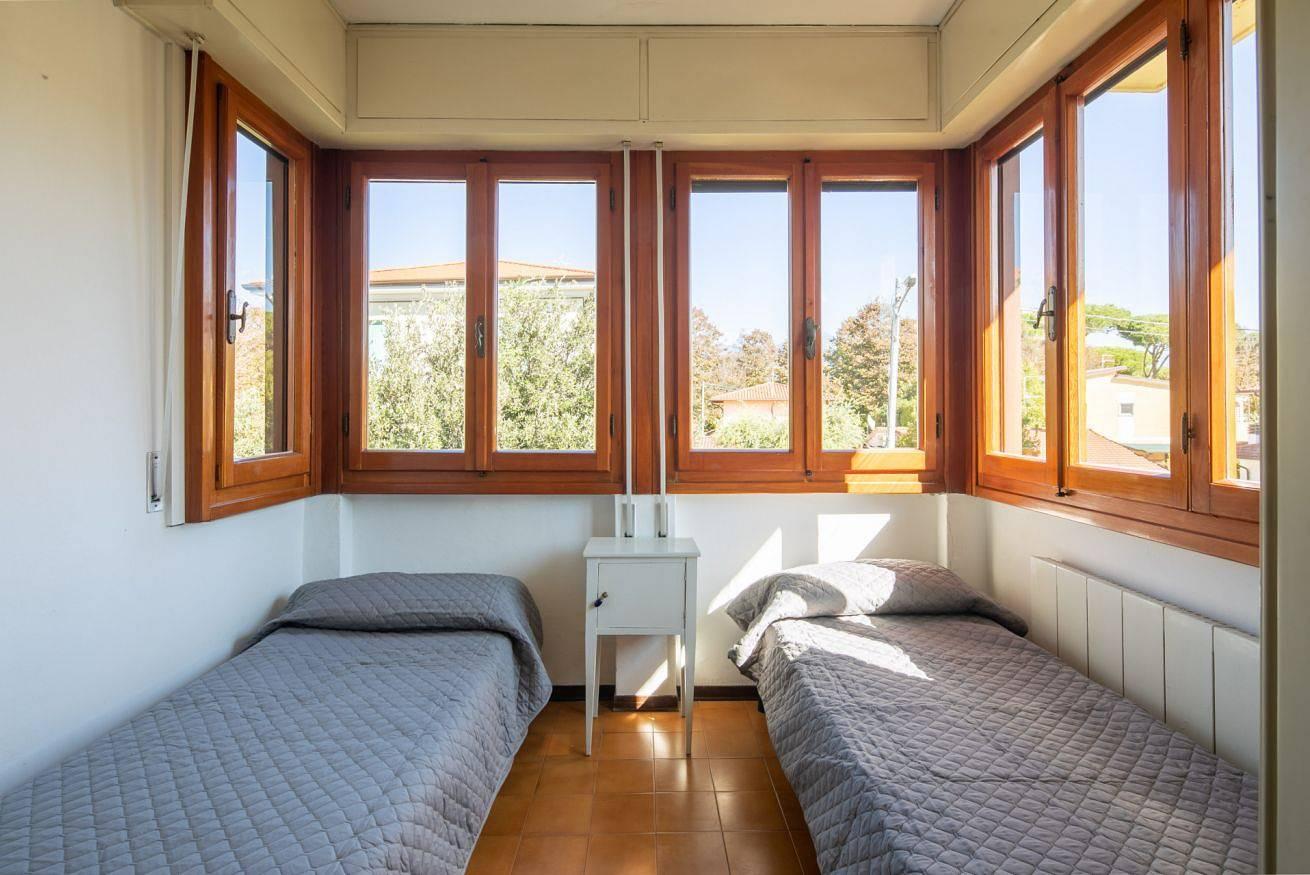 Villa Luia By Mmega in Marina di Pietrasanta, Pietrasanta, Italië voor 8 personen foto 24