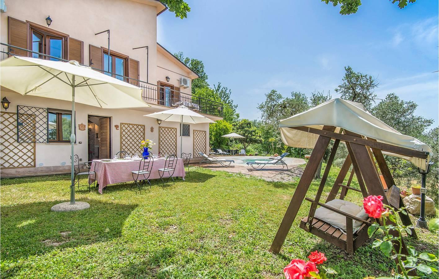 Vakantiehuis in Poggio Catino vanaf 138€ per nacht
