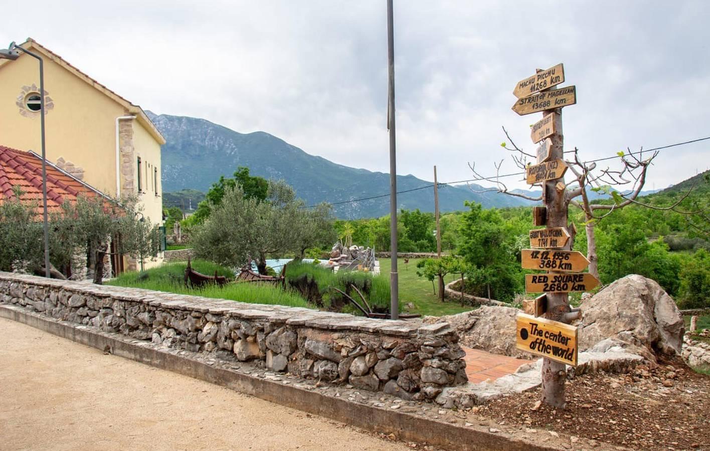 Charmant appartement van 33 m² met zwembad, terras, wifi in Makarska Riviera, Kroatië voor 14 personen foto 22