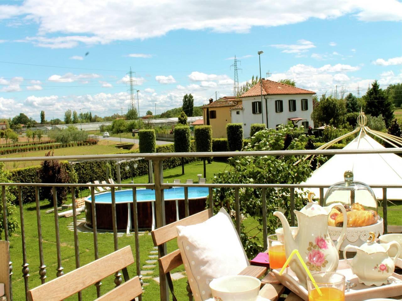 Villa in Montecarlo met Zwembad in Montecarlo (Toscane), Provincie Lucca, Italië voor 10 personen foto 24