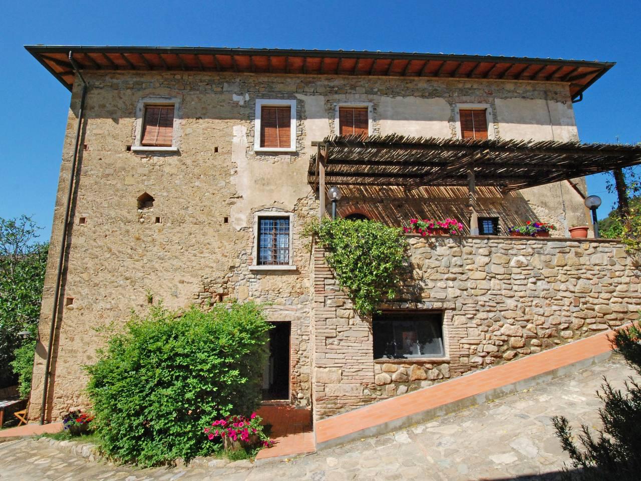 Le Buche met 2 slaapkamers en zwembad in Poggibonsi, Chianti, Italië voor 4 personen foto 18