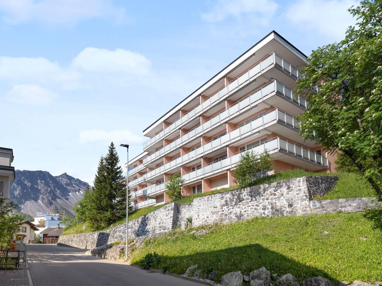Vakantieappartement met 1 slaapkamer en terras in Arosa, Plessur Alpen, Zwitserland voor 2 personen
