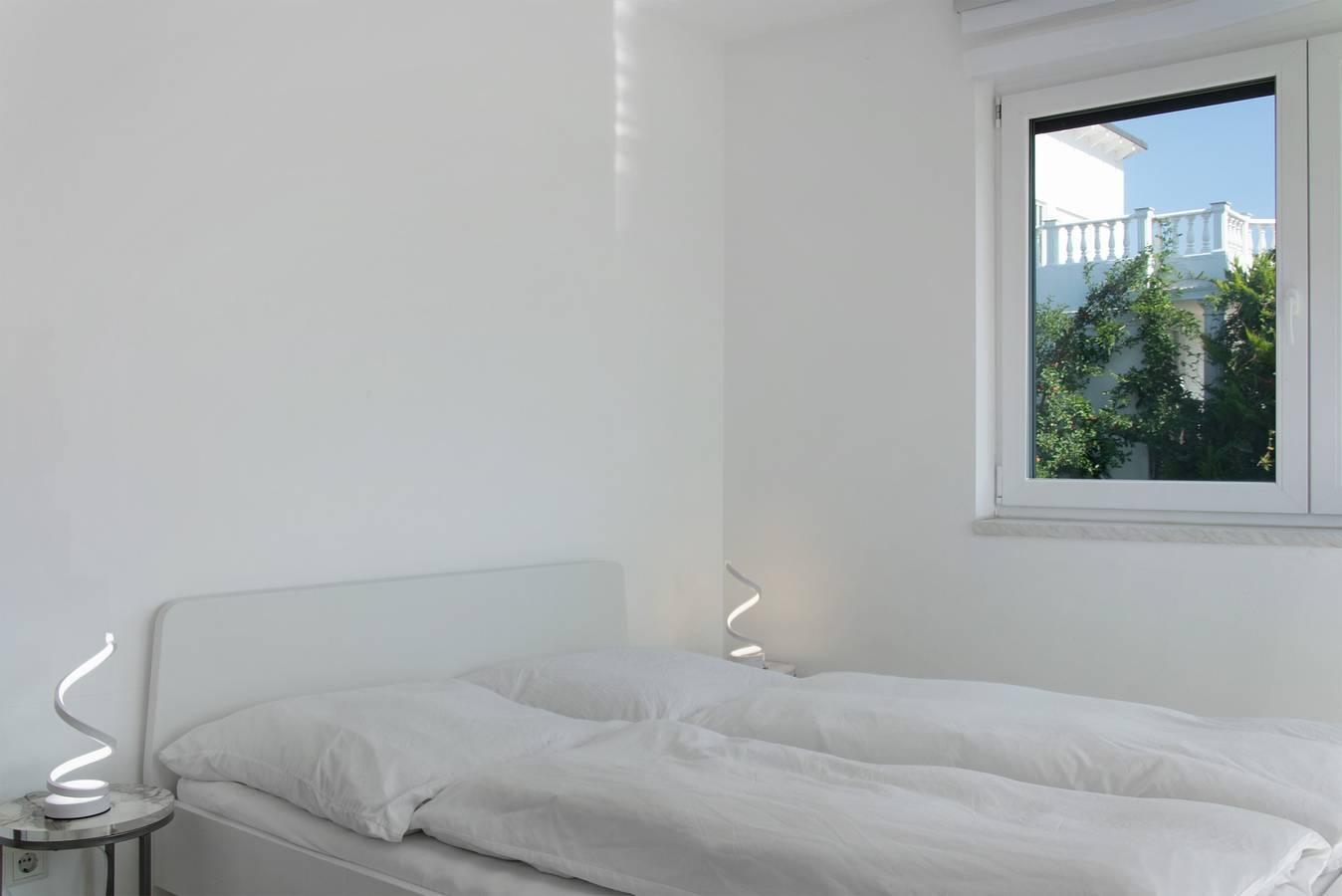 Luxe nieuwbouwvilla met tuin, terras, airconditioning en wifi in Oberasbach, Franken, Duitsland voor 10 personen foto 20