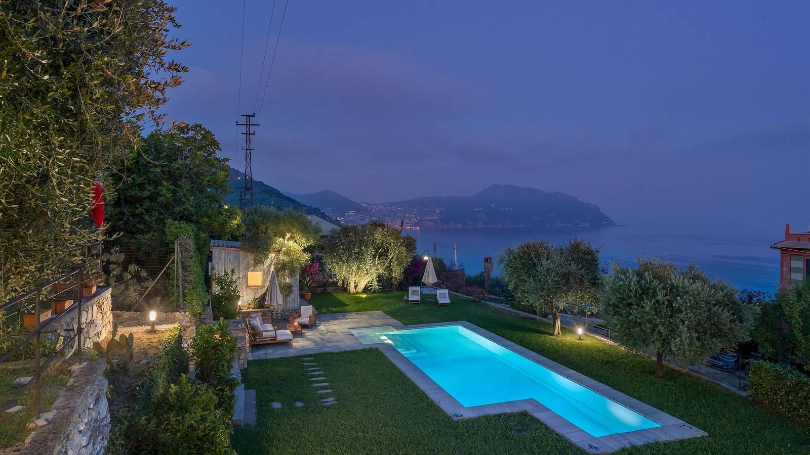 Villa Scirocco 10+2, Emma Villas in Pieve Ligure, Ligurische Kust, Italië voor 12 personen foto 24