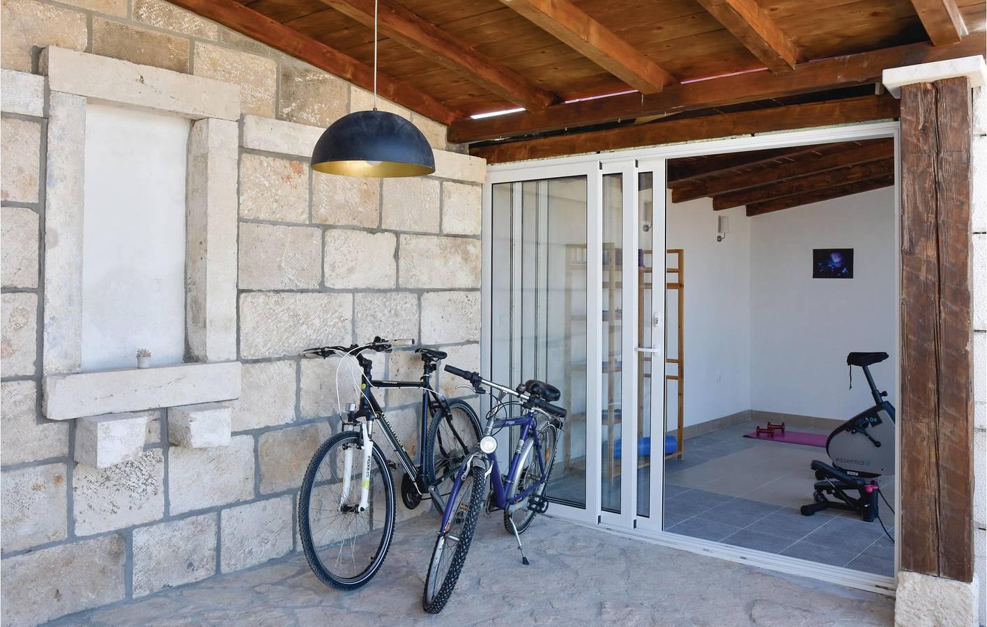 Charmant appartement met zeezicht, zwembad en wifi in Pucisca in Pučišća, Brac, Kroatië voor 8 personen foto 23