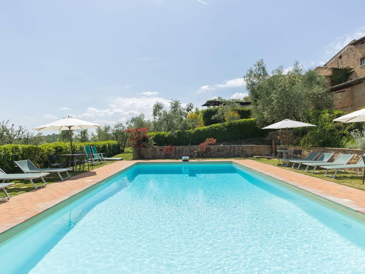 Le Buche met 2 slaapkamers en zwembad in Poggibonsi, Chianti, Italië voor 4 personen foto 23