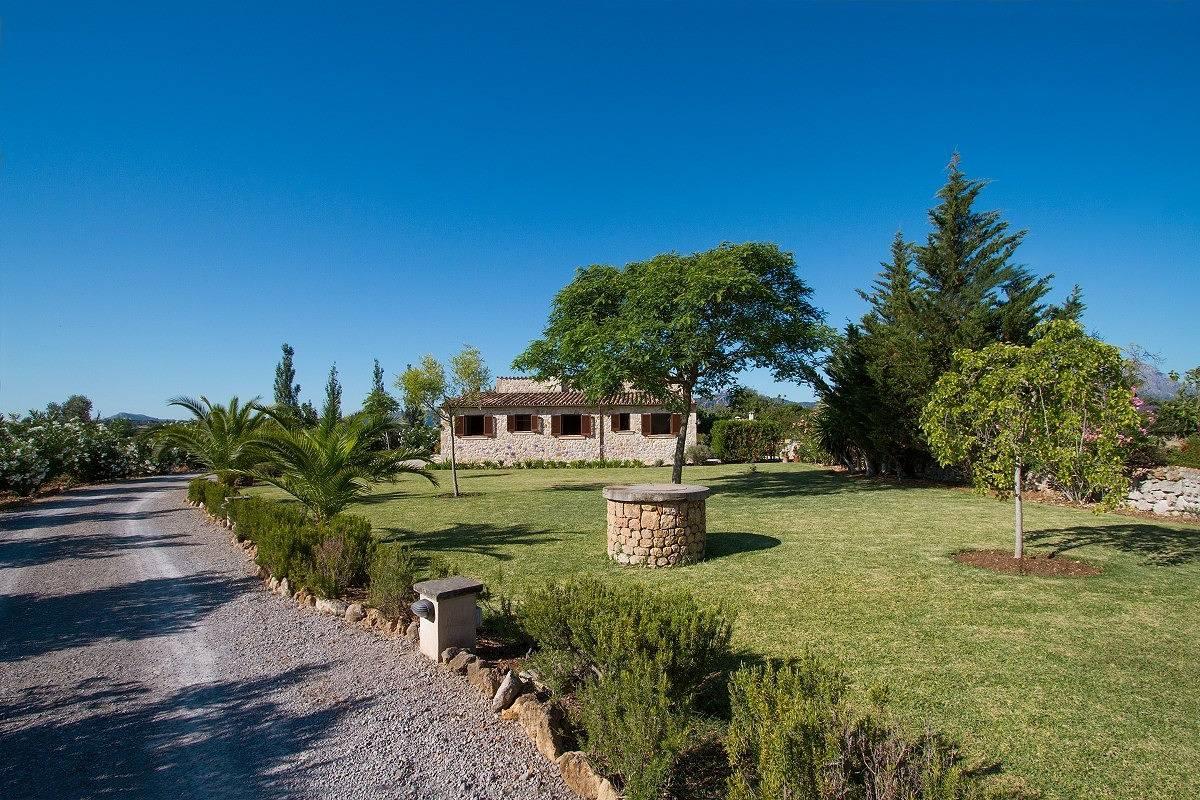 Vakantiehuis met privézwembad en zwembad in Pollença, Noord-Mallorca, Spanje voor 6 personen foto 20