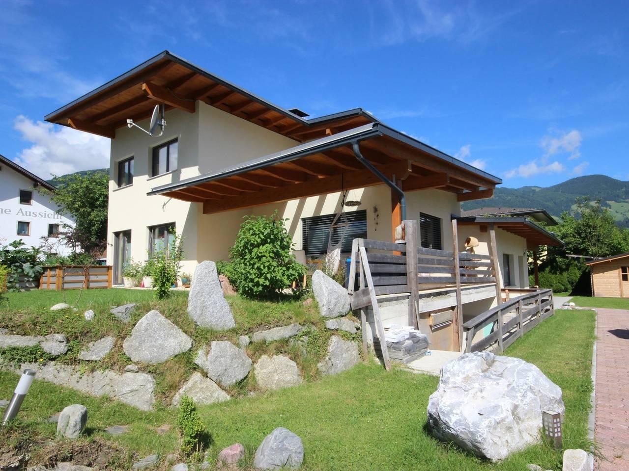 Vakantieappartement met binnenzwembad en zwembad in Tux Alps, Fügen, Oostenrijk voor 4 personen foto 24