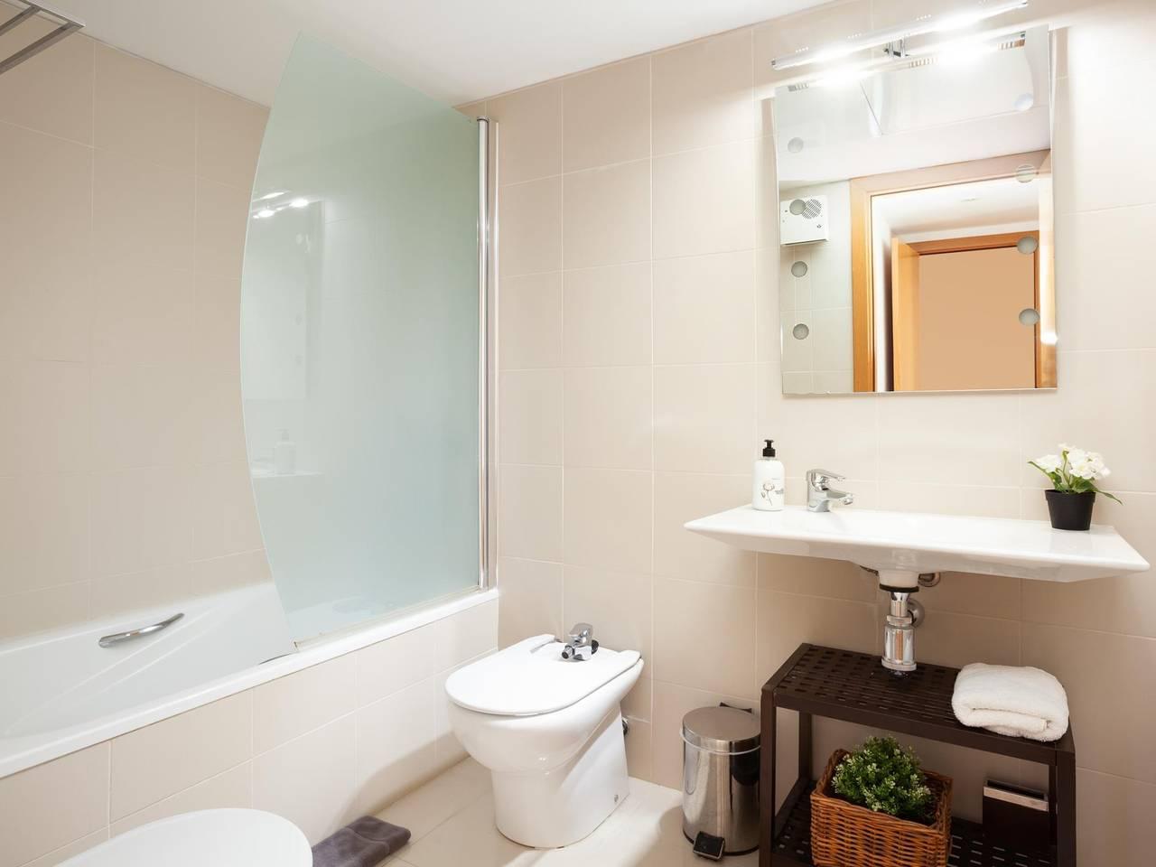 Vakantieappartement met terras in Platja Gran (Tossa de Mar), Tossa de Mar, Spanje voor 6 personen foto 23