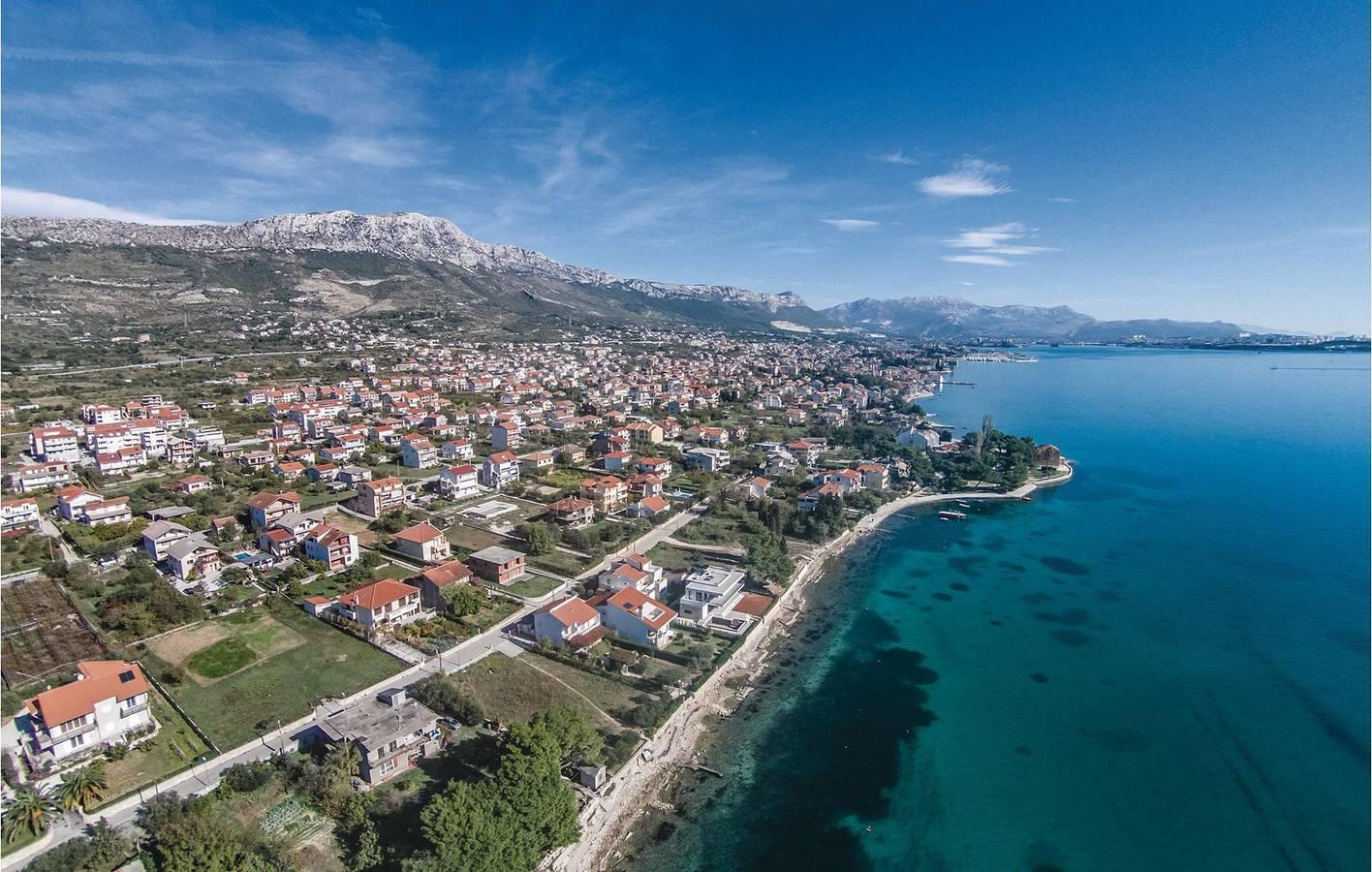 Kustverblijf: gezellig appartement met terras, wifi in Kaštela, Dalmatië vasteland, Kroatië voor 6 personen foto 24